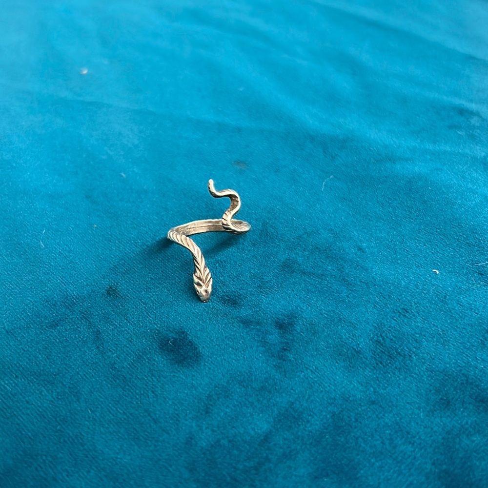 Sterling silver snake ring